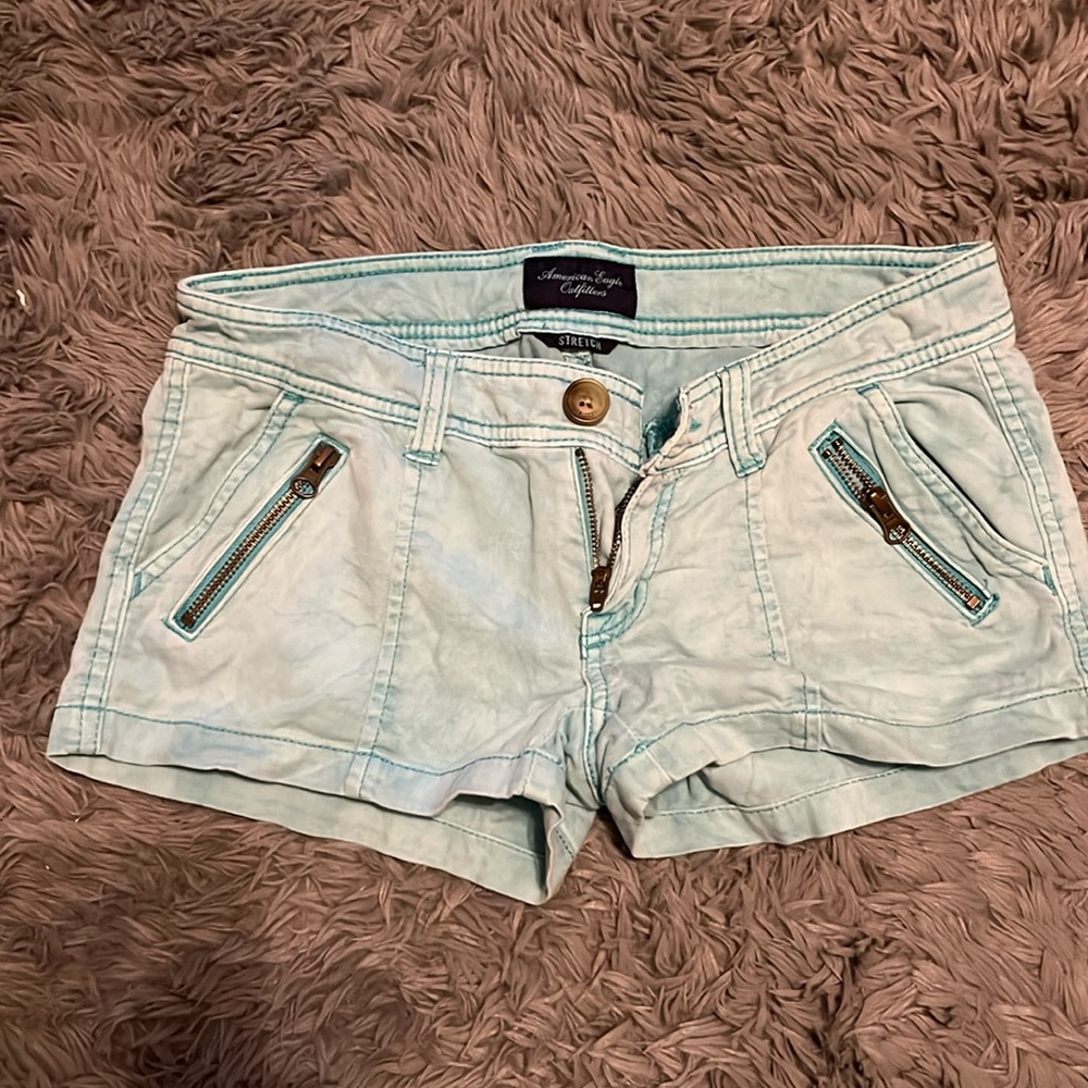 AE shorts